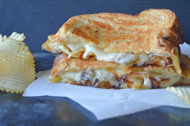 frenchoniongrilledcheese2